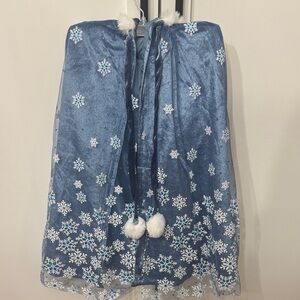 Blue Snowflake Cape with White Fur Trim